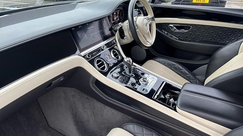 Used Bentley Continental 550 HP (404 kW) 2020 Grey Cabriolet