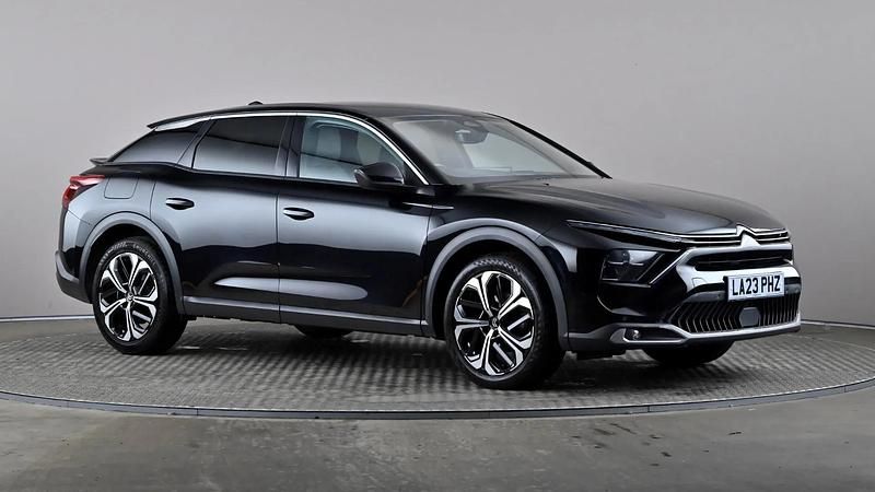 Black Used 2023 Citroën C5 X PureTech Sedan | £13,798 (Fair price) - Image 1/4