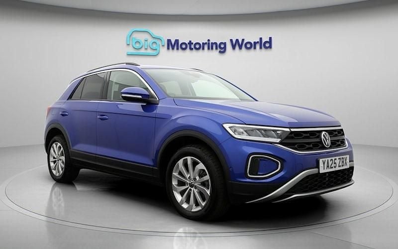 Used VW T-Roc Match 116 HP (85 kW) 2025 Blue SUV