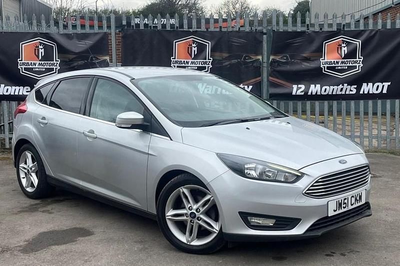 Silver Used 2016 Ford Focus Zetec Hatchback | £4,795 (Fair price) - Image 1/1