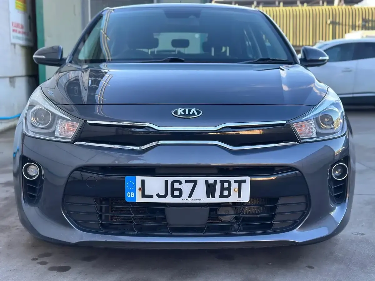 Used Kia Rio 2017 Grey Hatchback