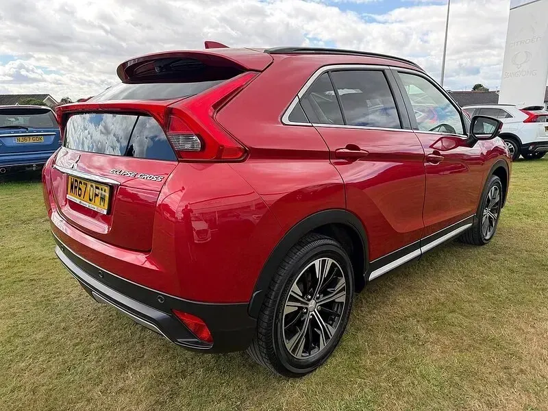Used Mitsubishi Eclipse 2017 Red Hatchback