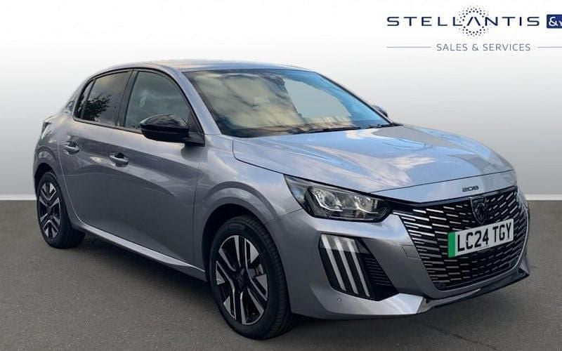 Used 2023 Peugeot e-208 Style Hatchback | £15,405 (Fair price) - Image 1/4