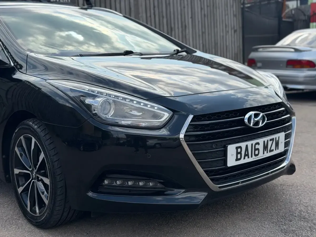 Used Hyundai i40 SE 2016 Black Estate