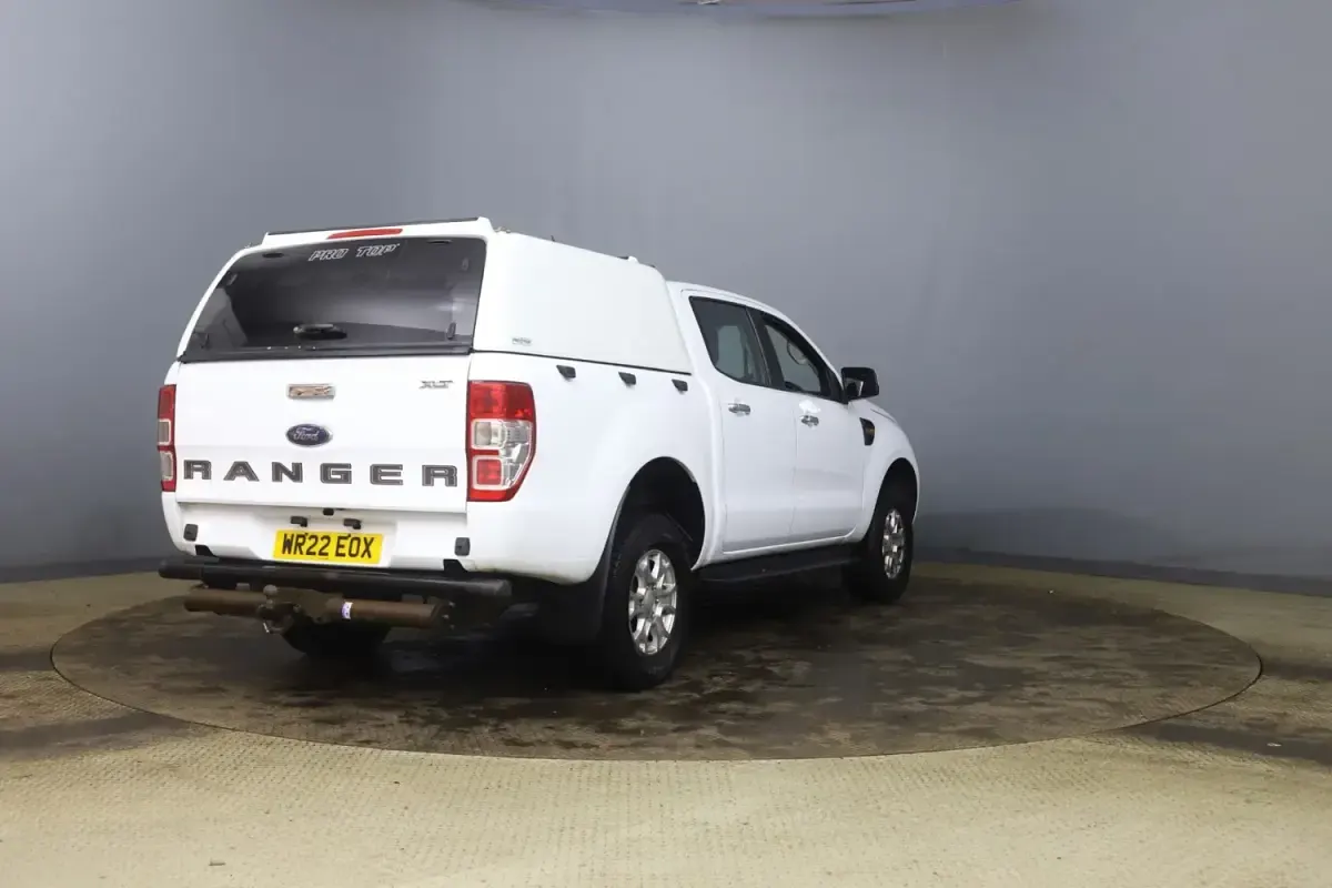 Gebraucht Ford Ranger XLT 170 PS (125 kW) 2022 Weiß Pickup