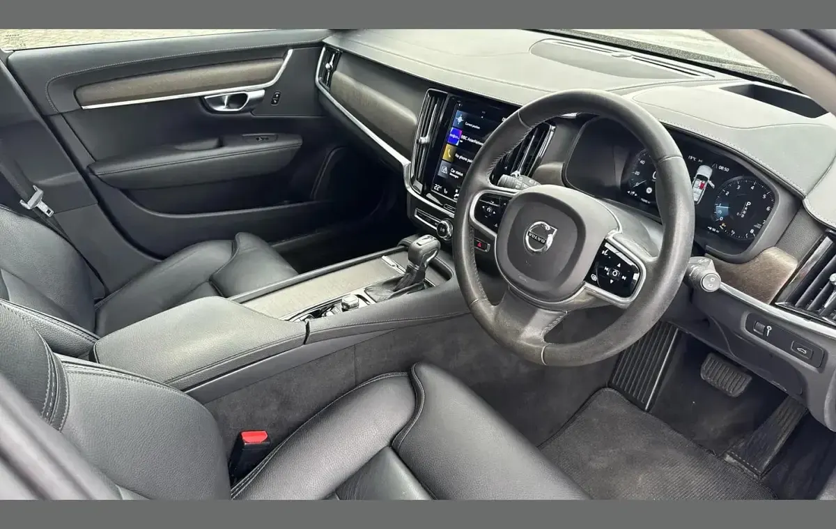 Used Volvo V90 CC Plus 247 HP (181 kW) 2020 Grey Estate