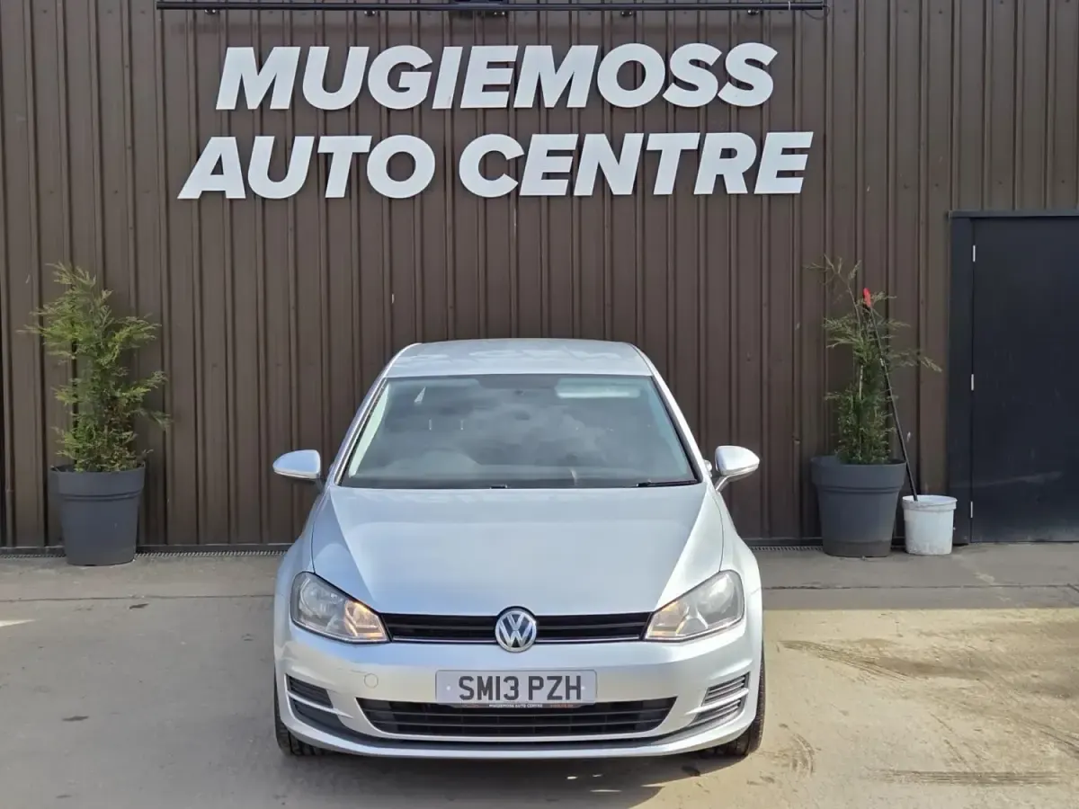 Używany VW Golf VII S 125 KM (91 kW) 2013 Czarny Hatchback