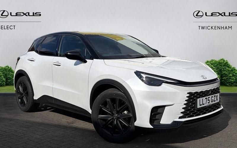 Used Lexus LBX 136 HP (100 kW) 2026 SUV