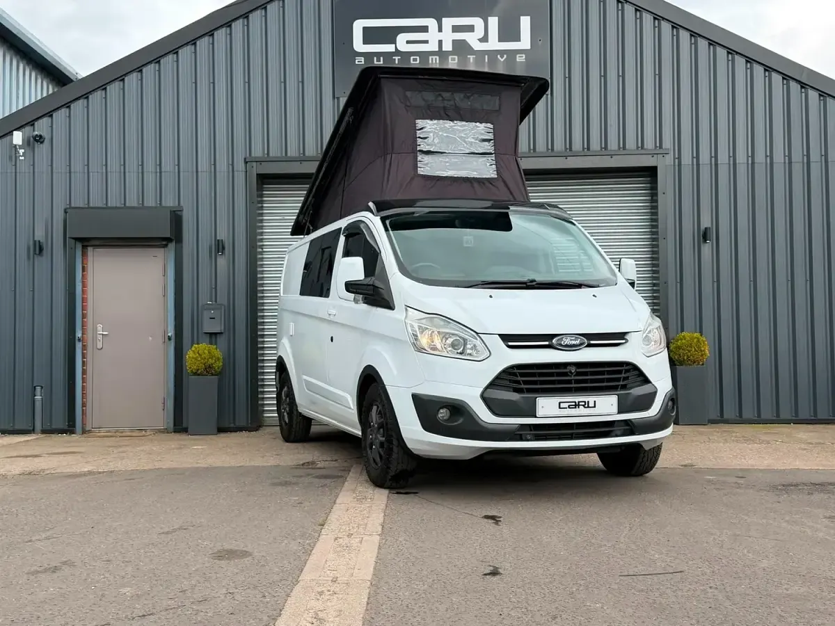 Used Ford Transit Custom Limited 125 HP (91 kW) 2014 White