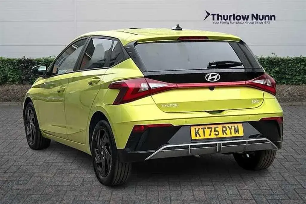 Used Hyundai i20 Blackline 90 HP (66 kW) 2026 Green Hatchback