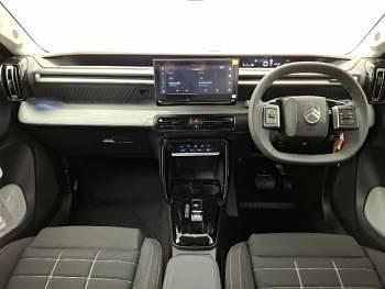 New Citroën C3 Aircross 136 HP (100 kW) 2025 Premium metallic  elixir red SUV