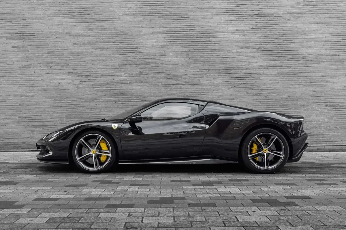Used Ferrari 296 830 HP (610 kW) 2023 Black Cabriolet