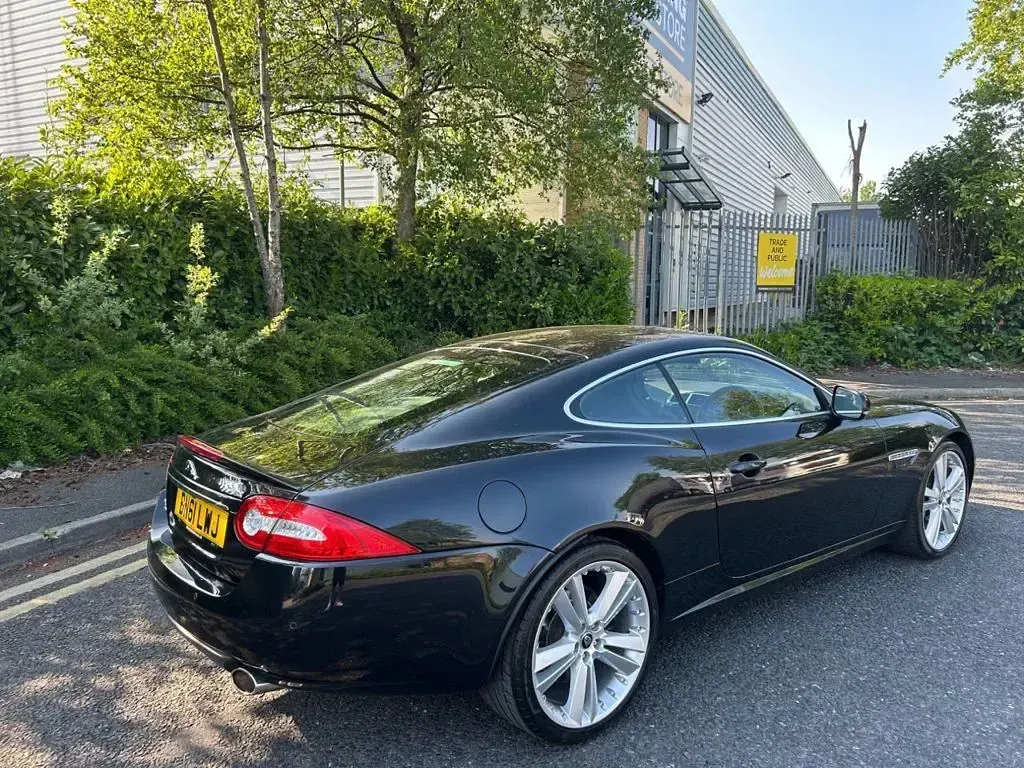Used Jaguar XK Portfolio 385 HP (283 kW) 2011 Black Coupe