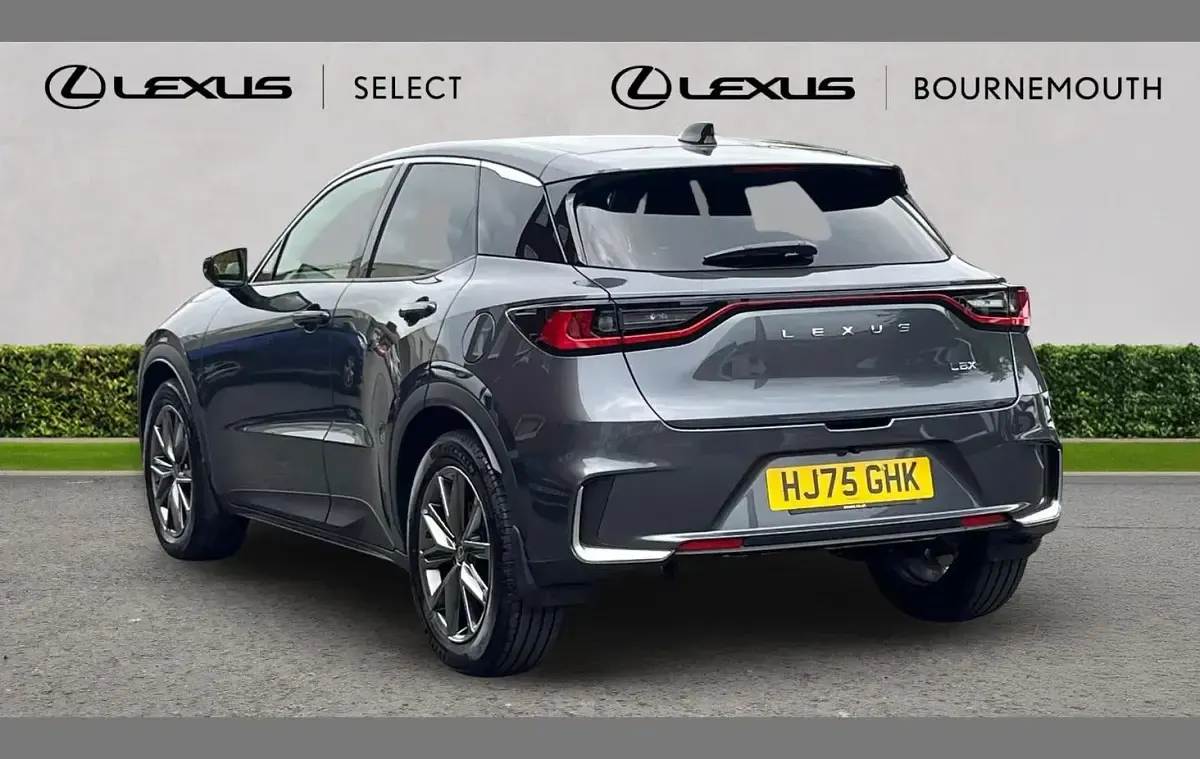 Used Lexus LBX 136 HP (100 kW) 2025 Grey SUV