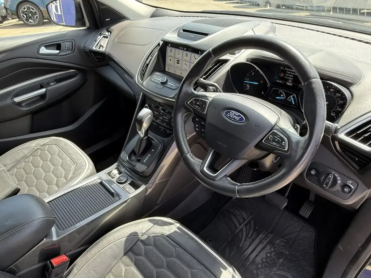 Used Ford Kuga Vignale 180 HP (132 kW) 2018 Black SUV