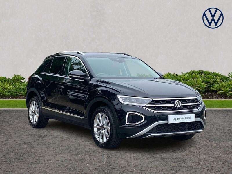 Black Used 2024 VW T-Roc Style SUV | £24,780 (Fair price) - Image 1/4