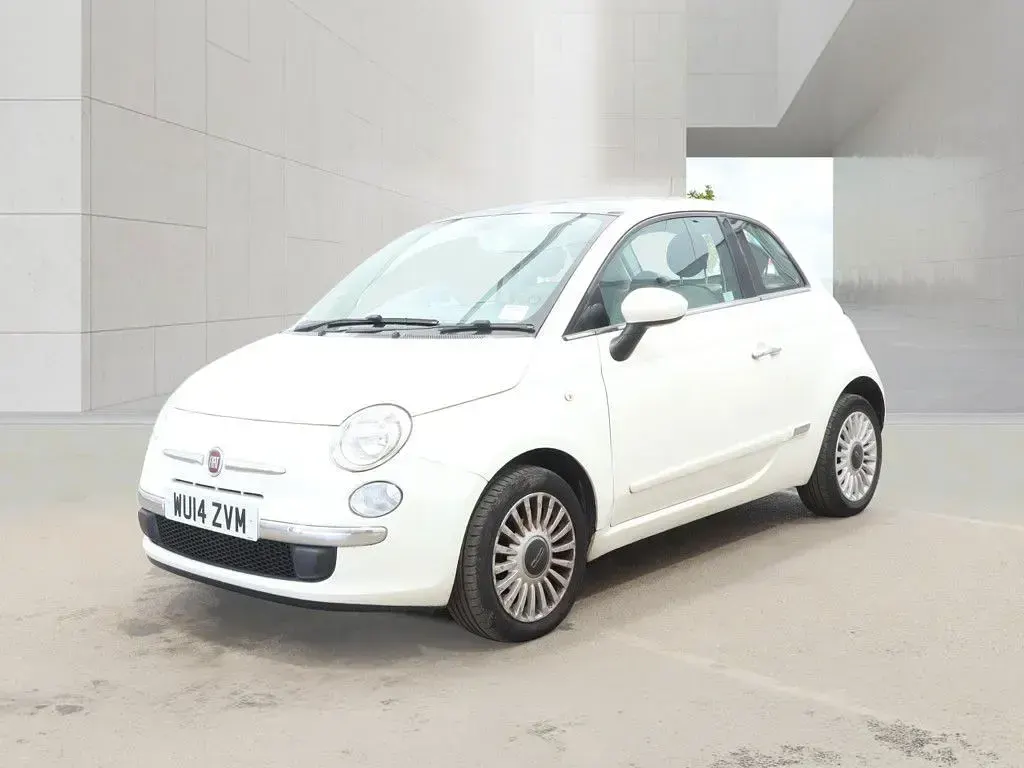 Used Fiat 500 Lounge 69 HP (50 kW) 2014 White Hatchback
