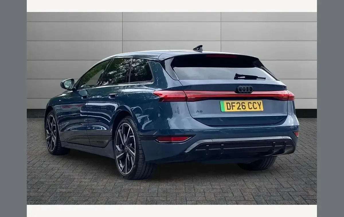 Used Audi A6 e-tron Comfort 210 kW (286 HP) 2026 Blue Estate