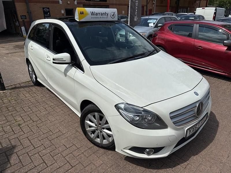 White Used 2013 Mercedes B180 SE MPV | £4,495 (Fair price) - Image 1/3