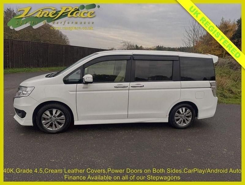 Used Honda Stepwgn S 2014 White MPV