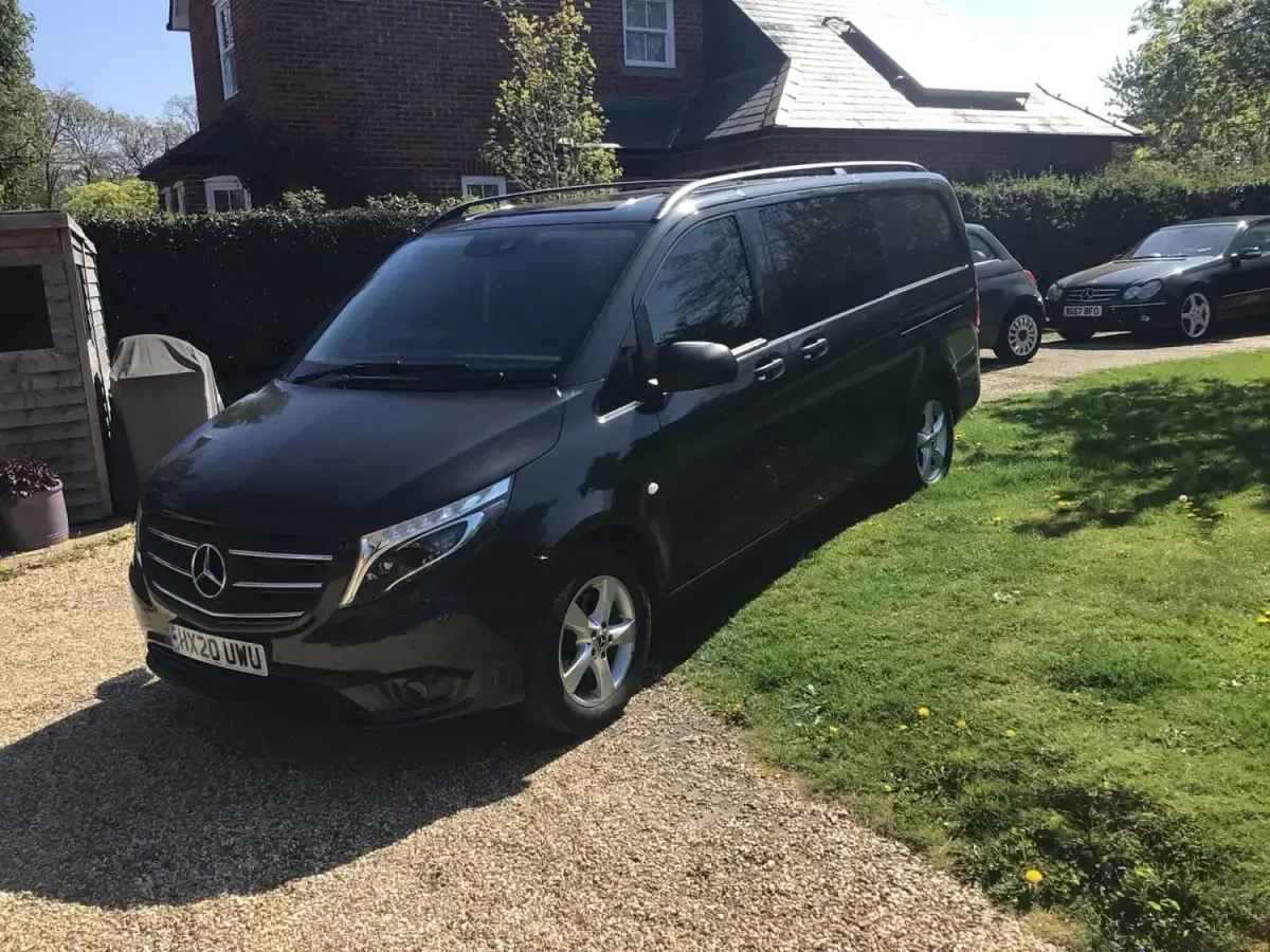 Usado Mercedes Vito Premium 2020 Cinzento Van