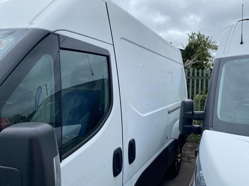 Used Iveco Daily 2019 White Van