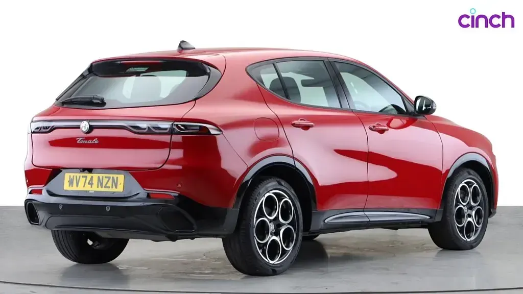 Used Alfa Romeo Tonale Sprint 2024 Red SUV