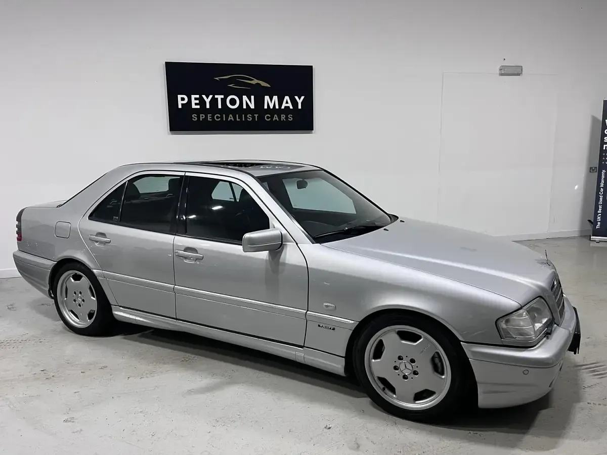 Used Mercedes C43 AMG AMG 306 HP (225 kW) 1998 Silver Sedan