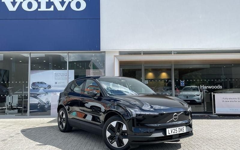 Used Volvo EX30 Core 200 kW (272 HP) 2025 SUV