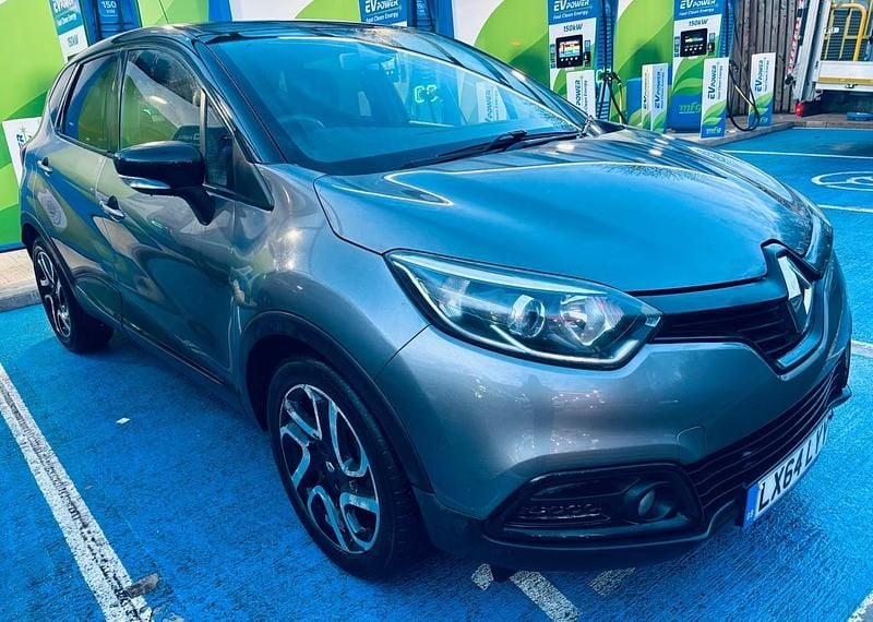 Used Renault Captur Dynamique 90 HP (66 kW) 2014 Grey/black SUV