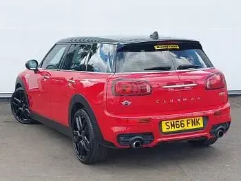 Used Mini Cooper Clubman 192 HP (141 kW) 2016 Red Estate