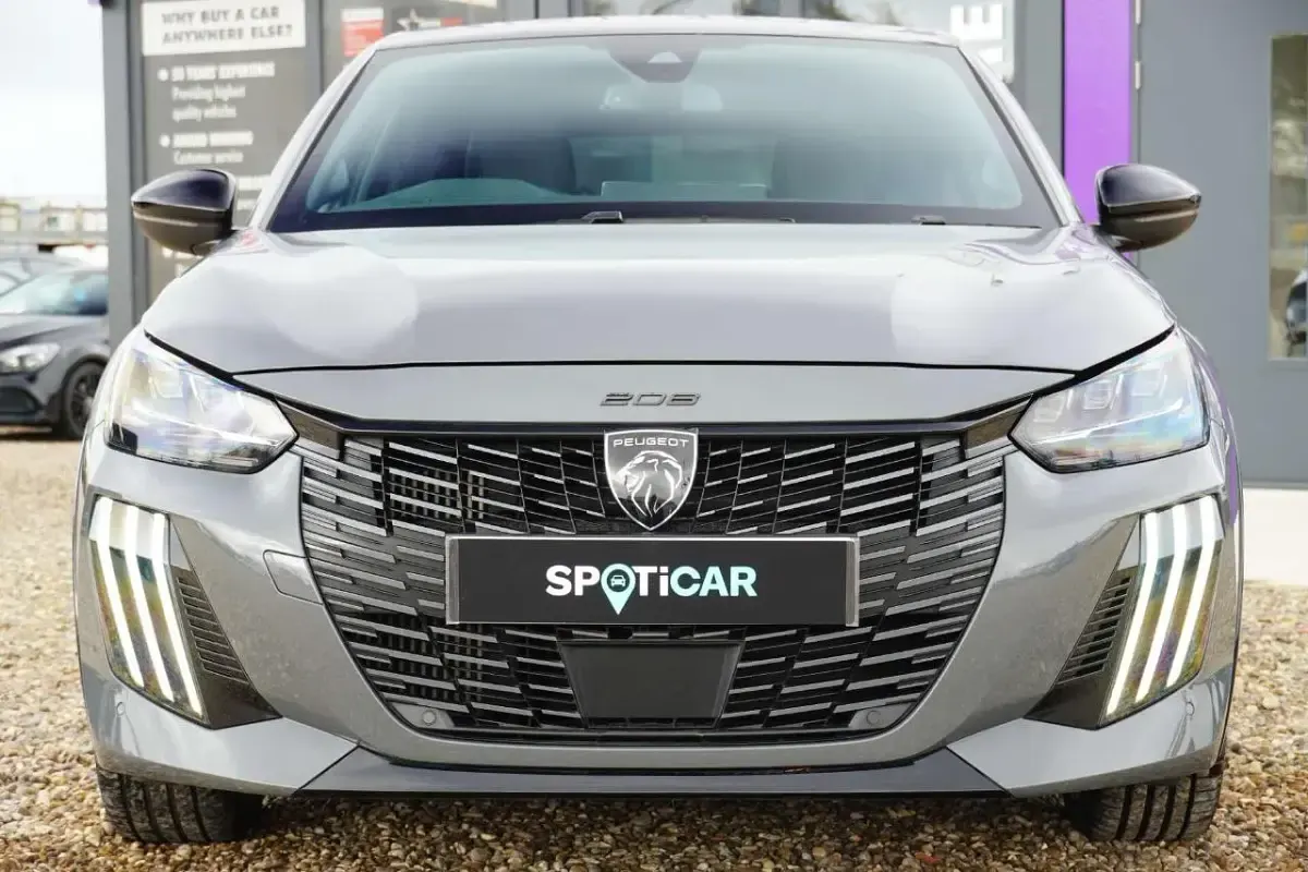Used Peugeot 208 GT 99 HP (72 kW) 2025 Grey Hatchback