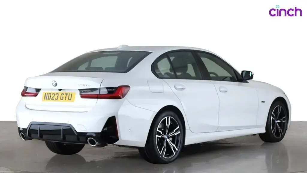 Used BMW 330e M Sport 292 HP (214 kW) 2023 White Sedan