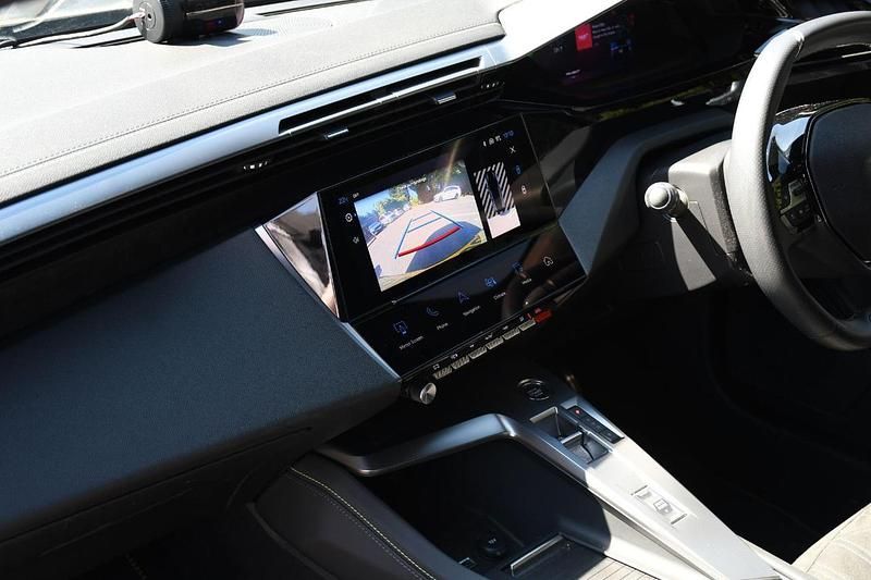 Used Peugeot e-308 GT 113 kW (154 HP) 2024 Black Hatchback