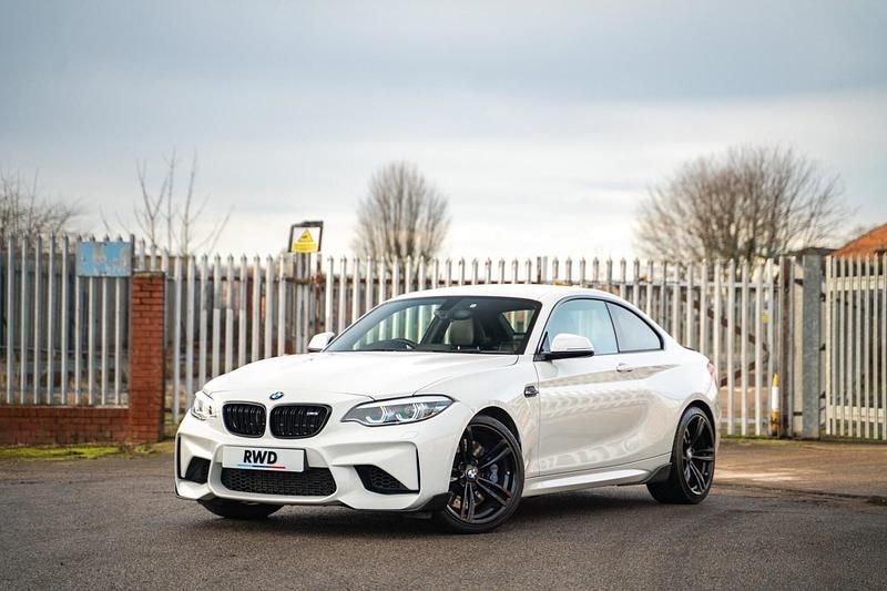 White Used 2018 BMW M2 Comfort Edition Coupe | £23,995 (Good price) - Image 1/4