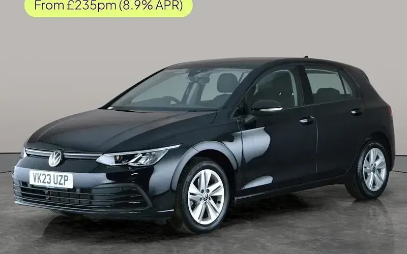 Used VW Golf VIII Life 131 HP (96 kW) 2024 Hatchback