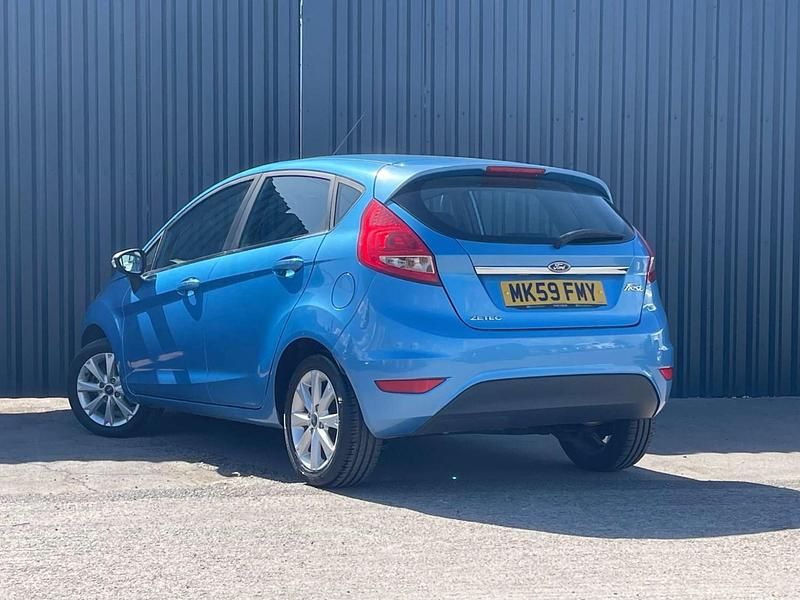 Used Ford Fiesta Zetec 2009 Blue Hatchback
