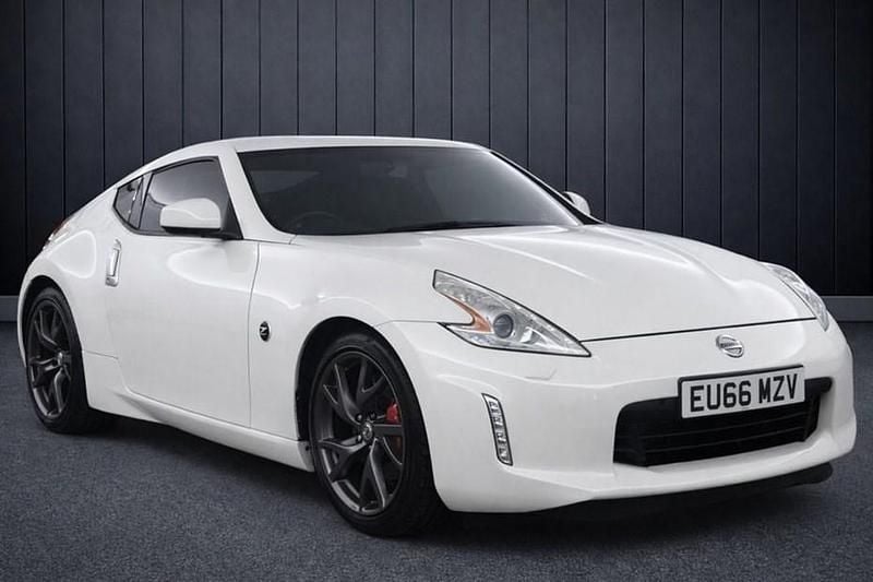 Used Nissan 370Z GT 328 HP (241 kW) 2016 White Coupe