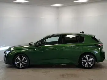 Used Peugeot 308 Allure 131 HP (96 kW) 2022 Green Hatchback