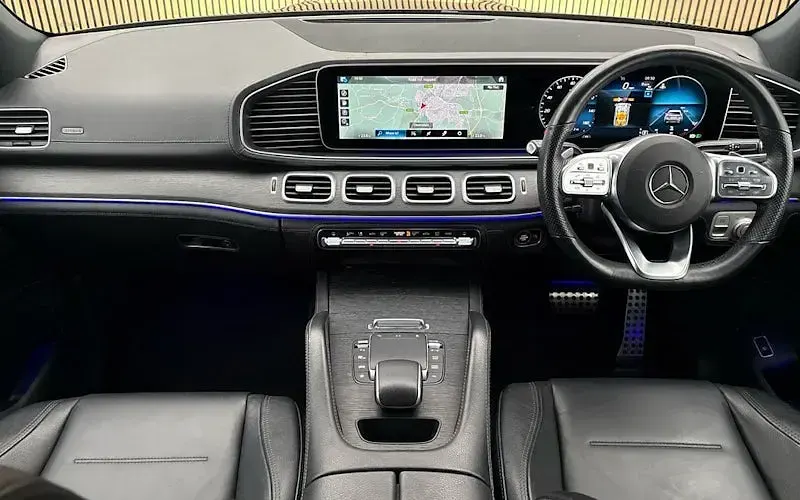 Used Mercedes GLE400 AMG line 330 HP (242 kW) 2023 Black SUV