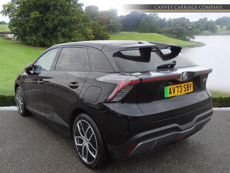 Used MG MG4 EV Trophy 63 kW (87 HP) 2023 Black Hatchback
