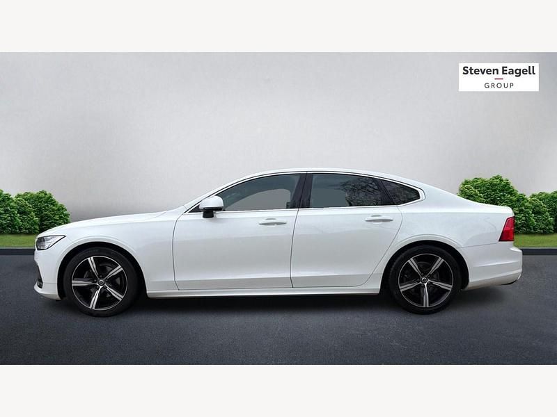 Used Volvo S90 R-Design 2018 White Sedan