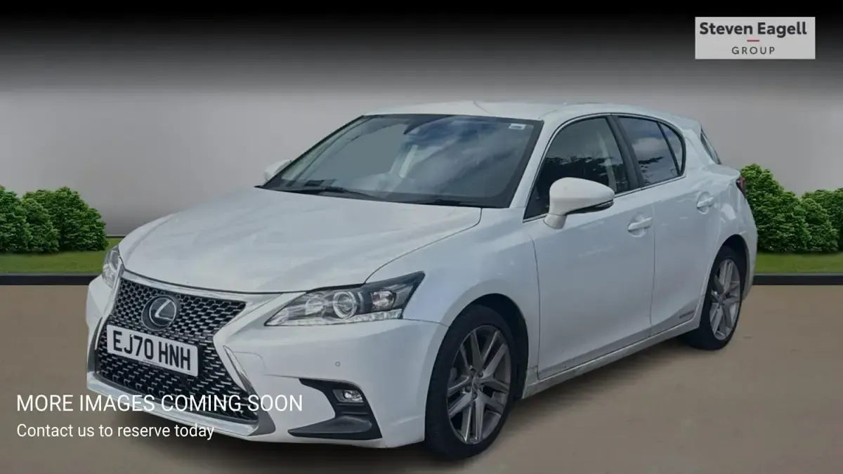Usado Lexus CT200h 2020 Blanco Utilitario