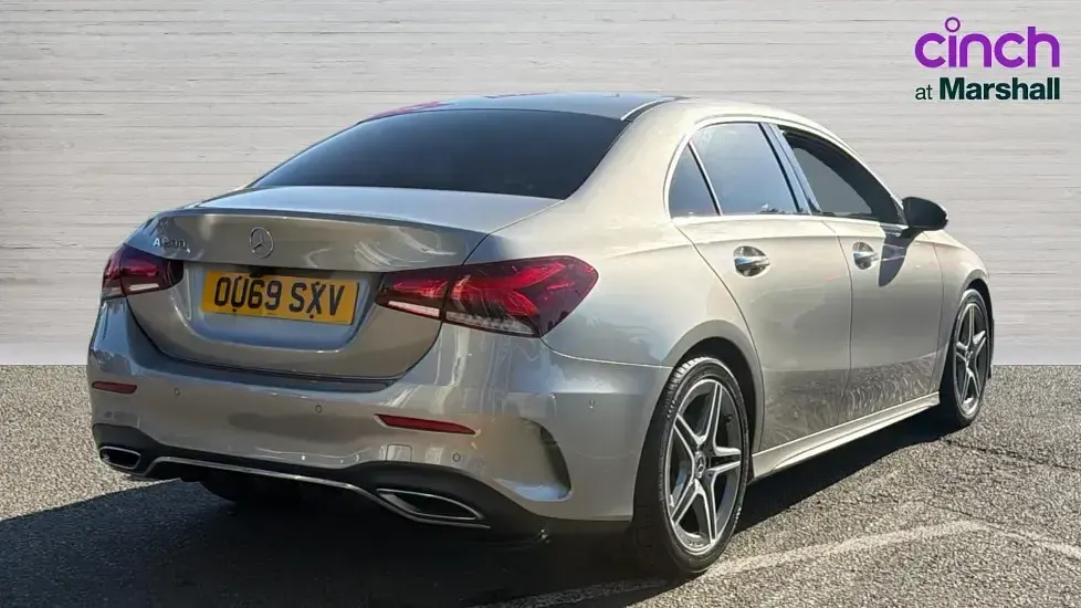 Used Mercedes A200 AMG Line Premium Plus 163 HP (119 kW) 2019 Silver Sedan