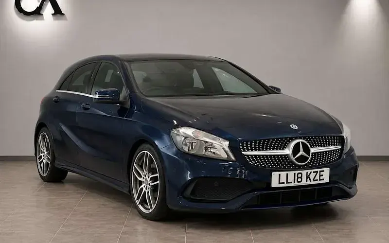 Used Mercedes A180 AMG line 109 HP (80 kW) 2018 Hatchback