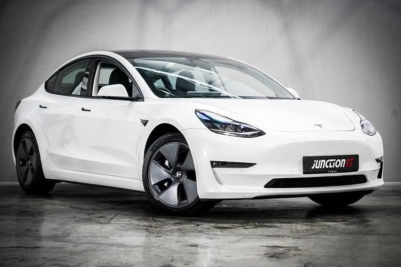Used 2021 Tesla Model 3 Sedan | £18,475 (Fair price) - Image 1/1