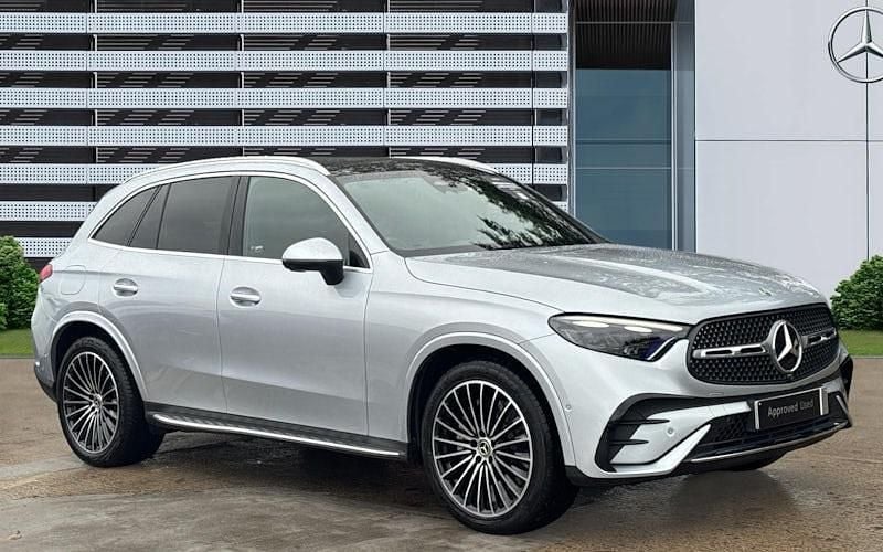 Used 2025 Mercedes 300 AMG Line Premium Plus Estate | £53,380 (Fair price) - Image 1/4