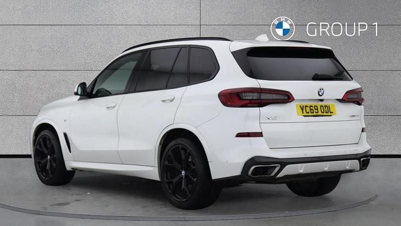 Used BMW X5 M Sport 265 HP (194 kW) 2019 White SUV