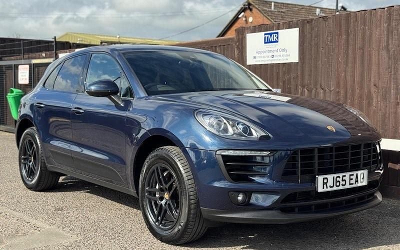 Used 2017 Porsche Macan S SUV | £26,495 (Fair price) - Image 1/4