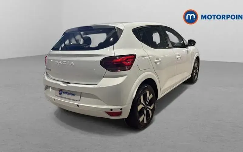 Used Dacia Sandero Journey 91 HP (66 kW) 2025 White Hatchback